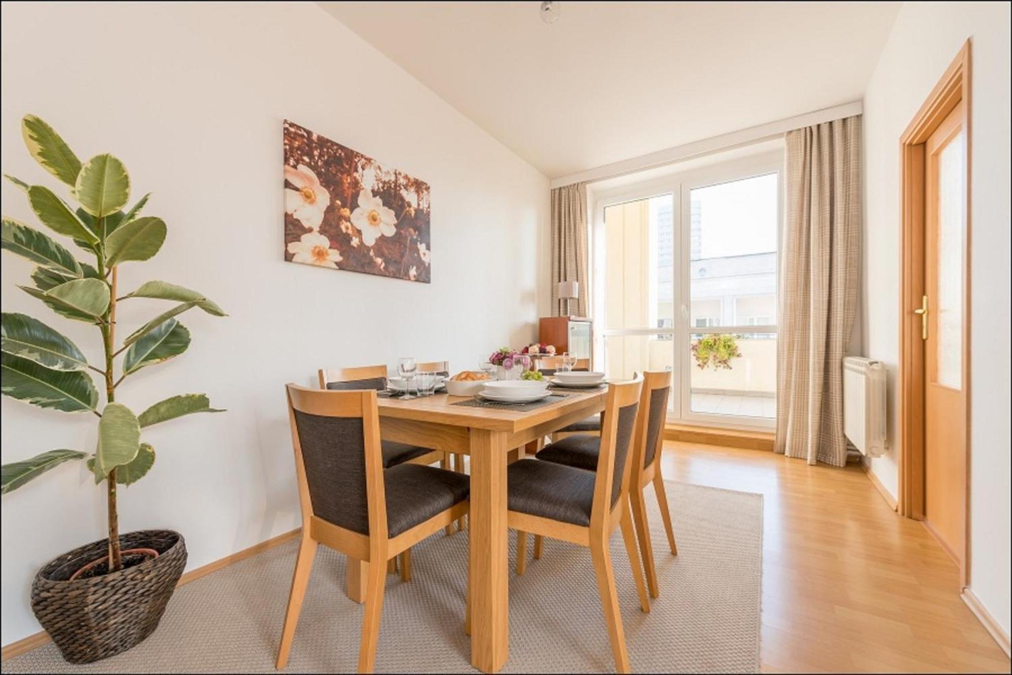 P&O Apartments Zgoda Βαρσοβία Δωμάτιο φωτογραφία